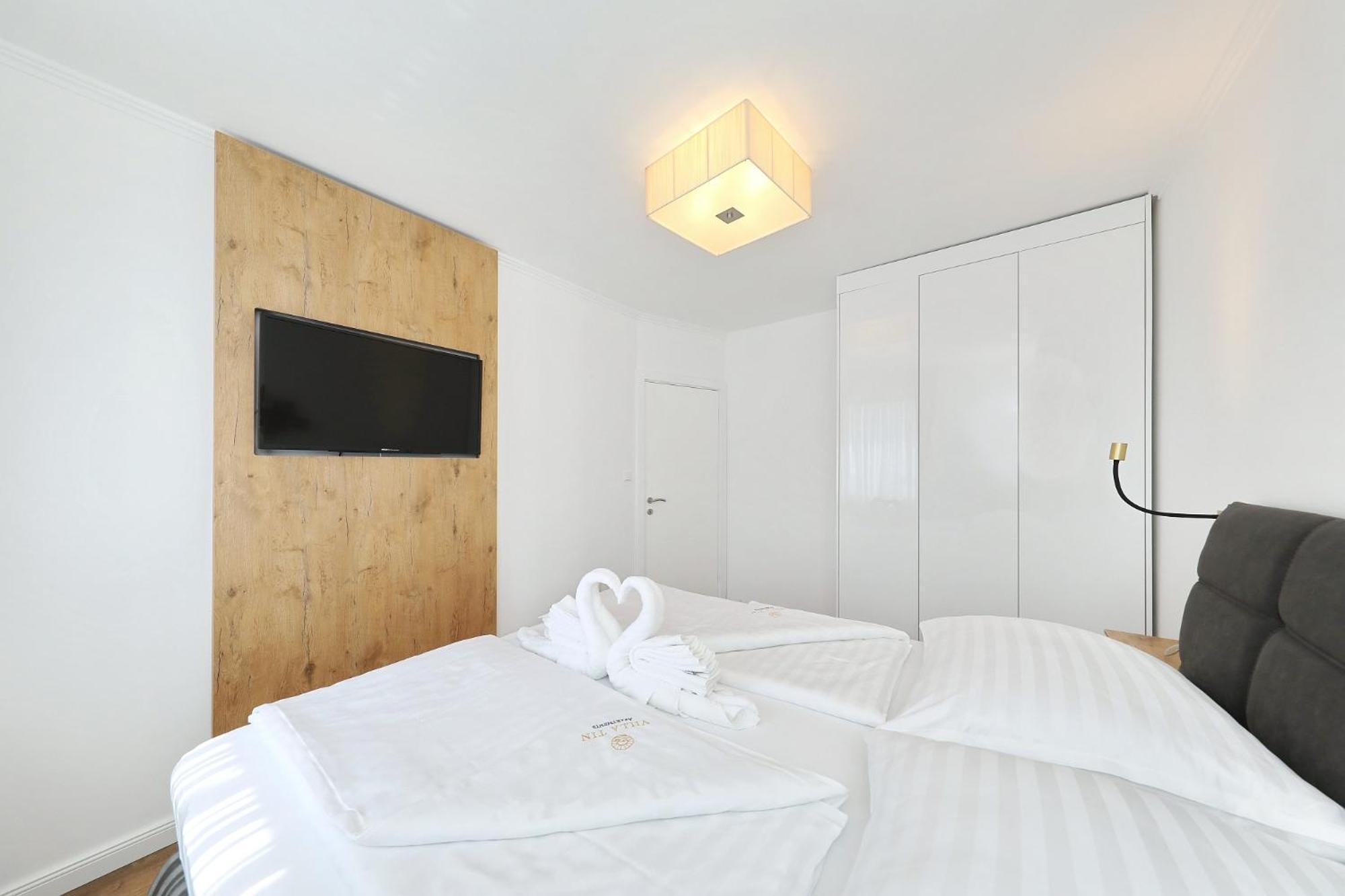 Villa Tin Apartments ทริบานี-ครุสชิซา ภายนอก รูปภาพ