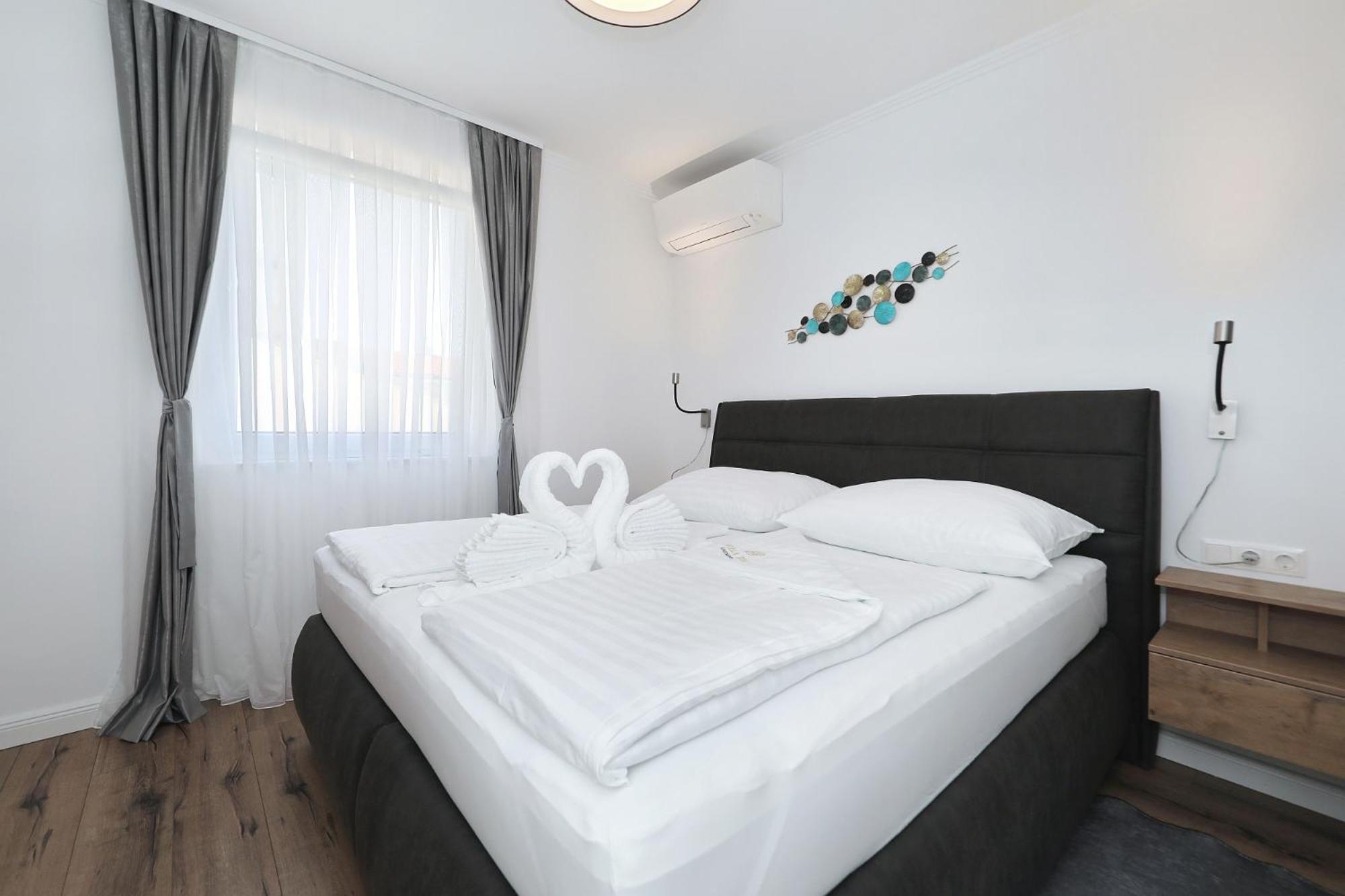 Villa Tin Apartments ทริบานี-ครุสชิซา ภายนอก รูปภาพ