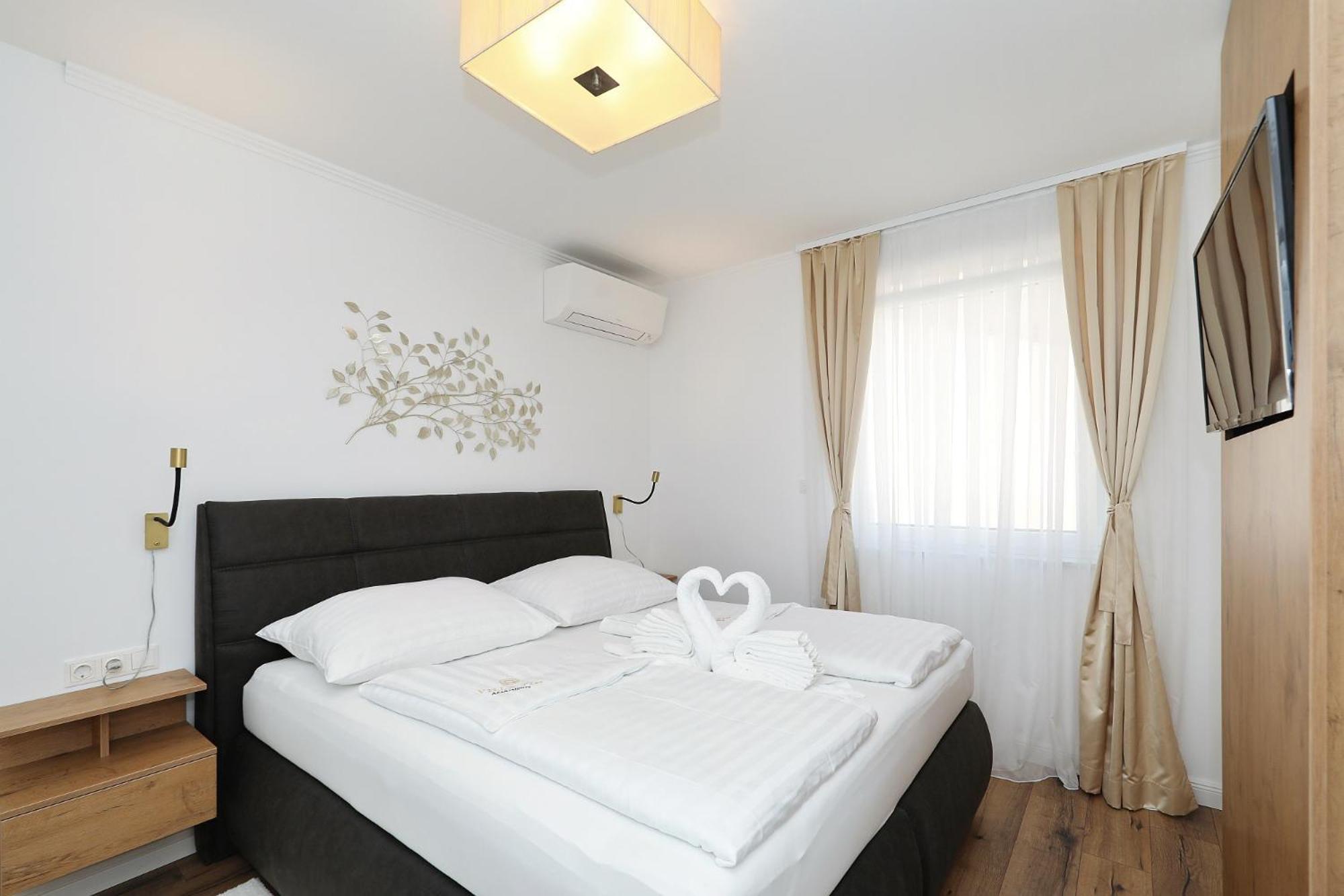 Villa Tin Apartments ทริบานี-ครุสชิซา ภายนอก รูปภาพ