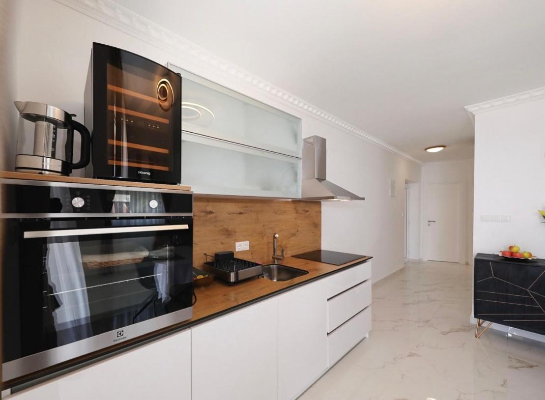 Villa Tin Apartments ทริบานี-ครุสชิซา ภายนอก รูปภาพ
